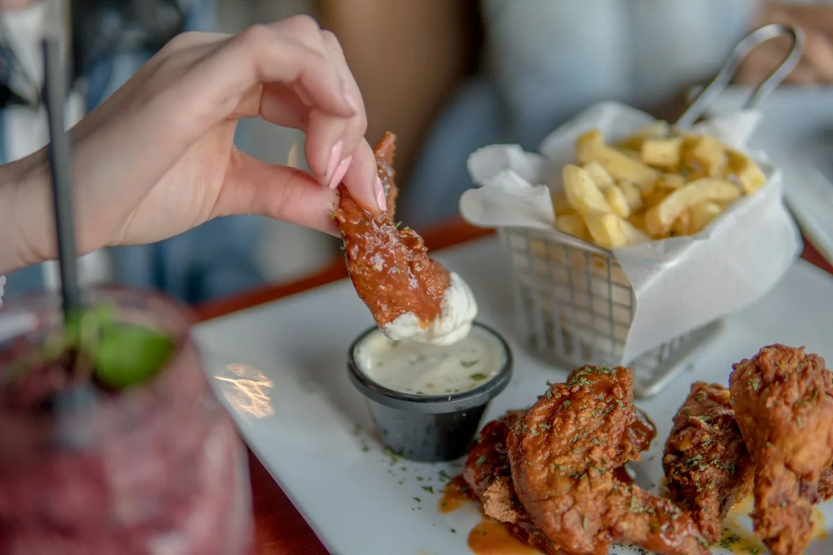 Ambiance Le Wing Spot
